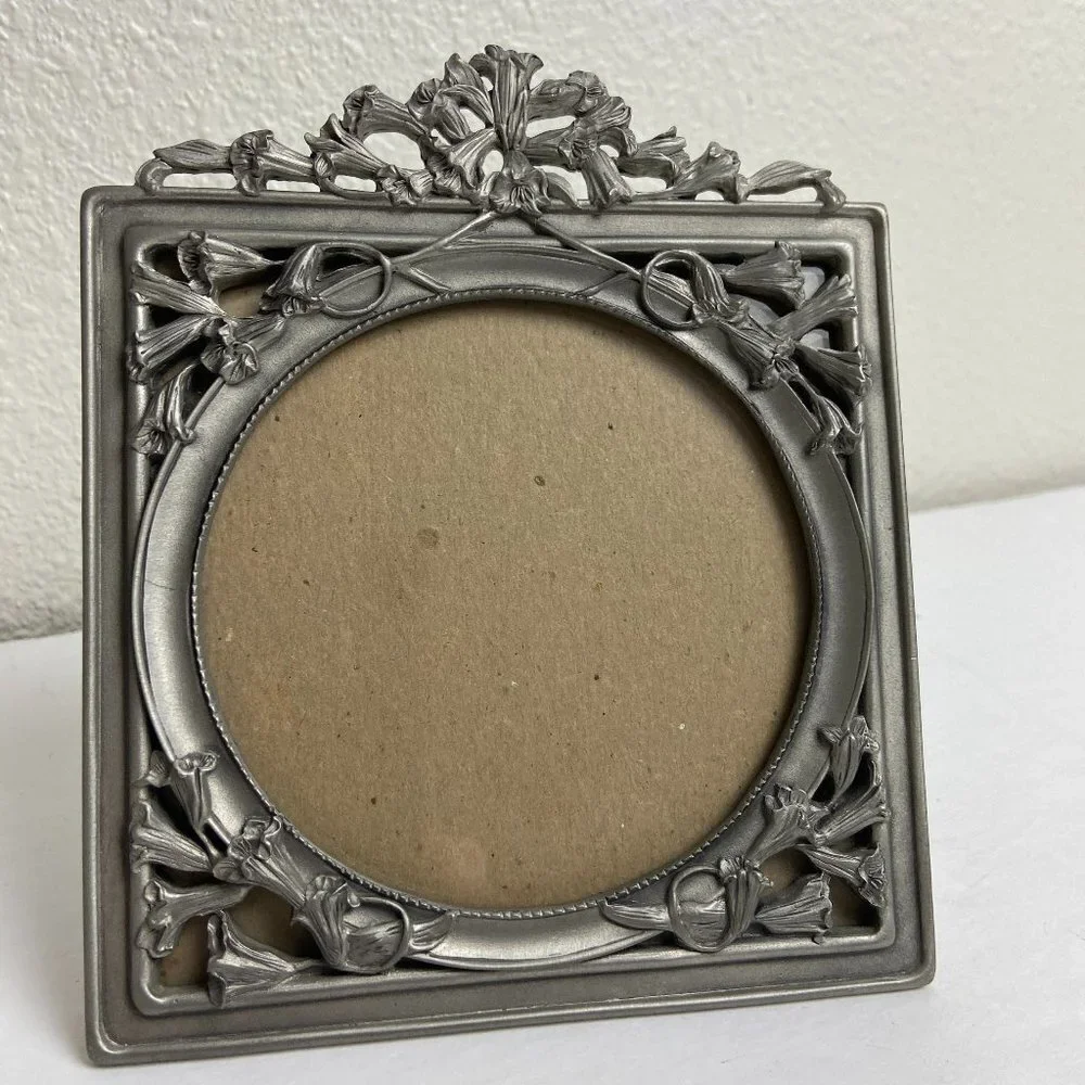Vintage 1990s Pewter frame by Seagull Heavy metal